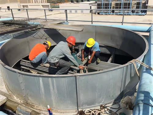 開式冷卻塔散水池出現結冰解決方案(開式冷卻塔樣本)